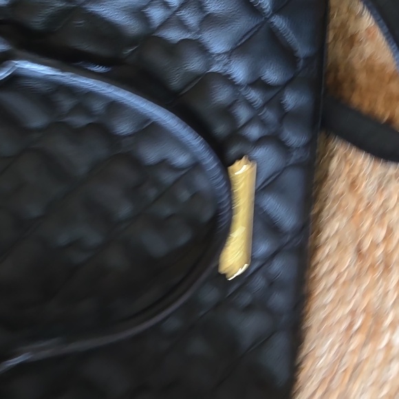 Betsey Johnson handbag - Picture 4 of 4